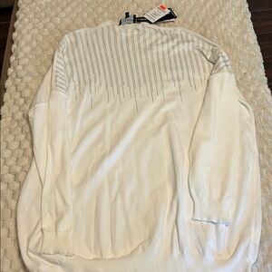 Frank Lyman Design White Top with Silver Accents